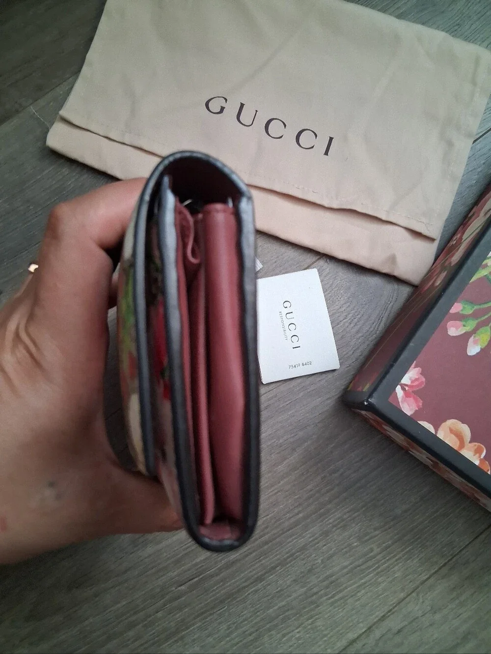 GUCCI Floral GG Blooms Long Wallet - Picture 5 of 7